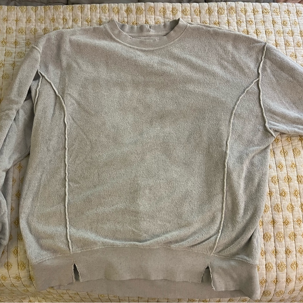Women’s Gray Sweater
